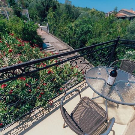 Villa Τίβατ Εξωτερικό φωτογραφία