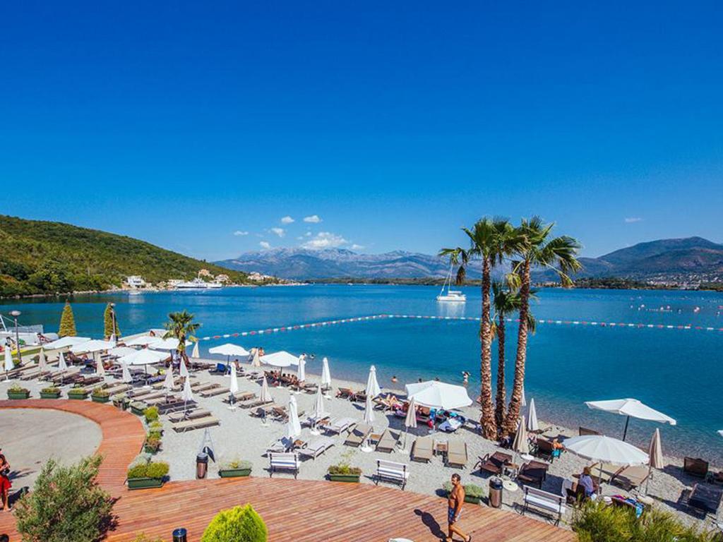 Villa Τίβατ Εξωτερικό φωτογραφία