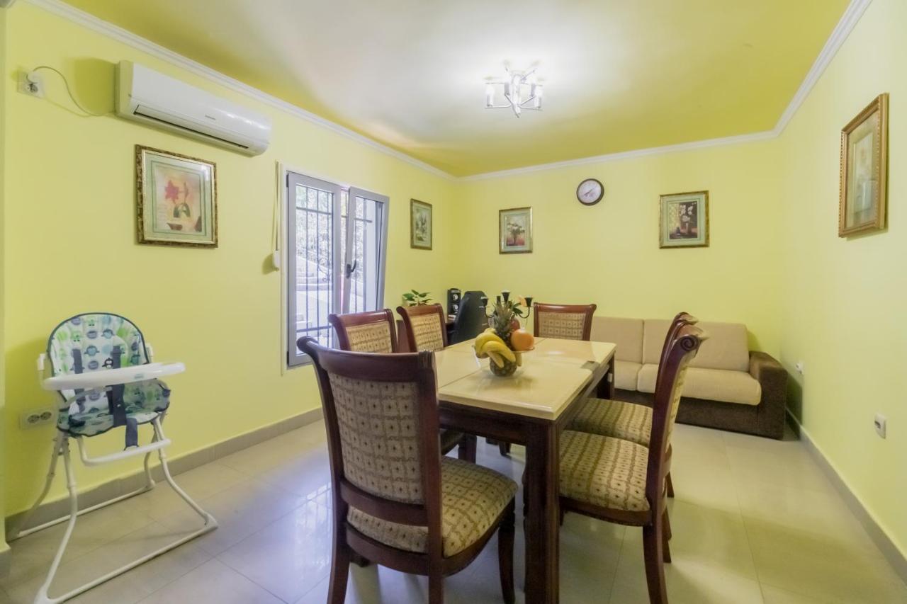 Villa Τίβατ Εξωτερικό φωτογραφία